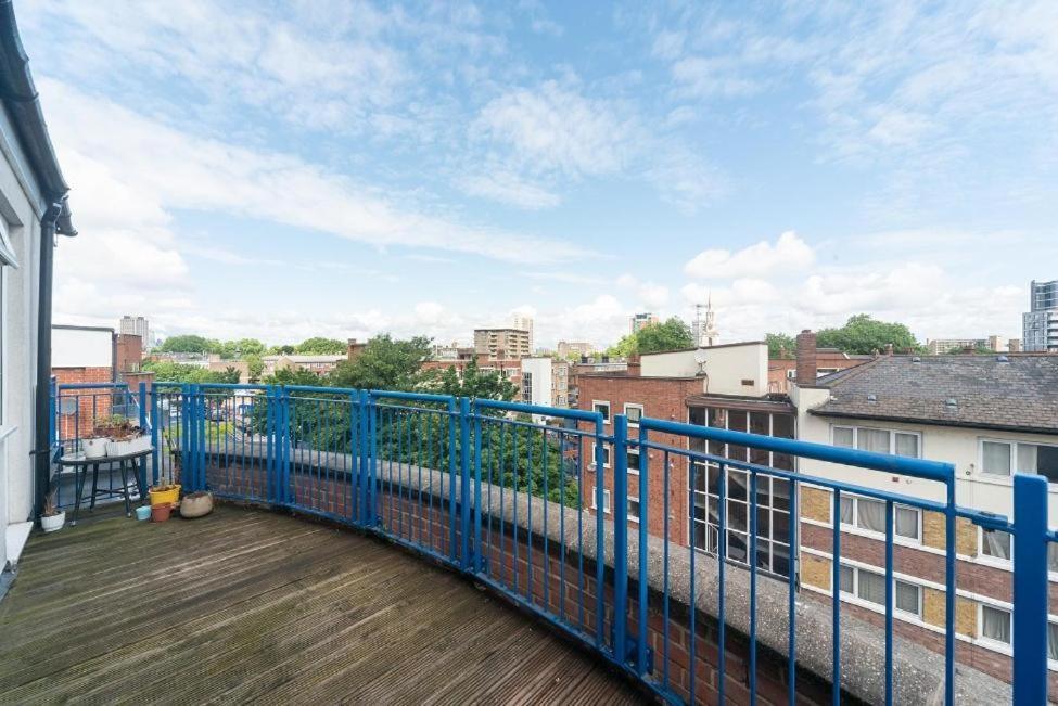 Lovely Penthouse Near Canary Wharf Londres Exterior foto